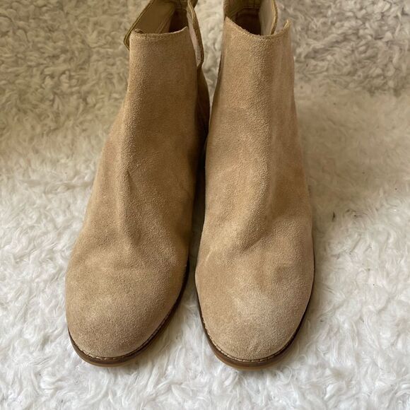 Cole Haan Grandos Signature Khaki suede ankle boots 2” heels size 10.5 - Picture 2 of 13